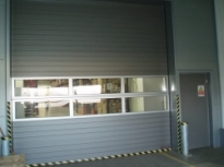 Sekční průmyslová vrata, š. 2500mm x v. 5750mm, vzor lamela, barva šedá, povrch stucco