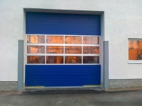 Sekční průmyslová vrata, š. 4750mm x v. 3250mm, vzor lamela, barva modrá, povrch stucco